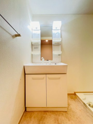 フォルテ月見山の洗面所