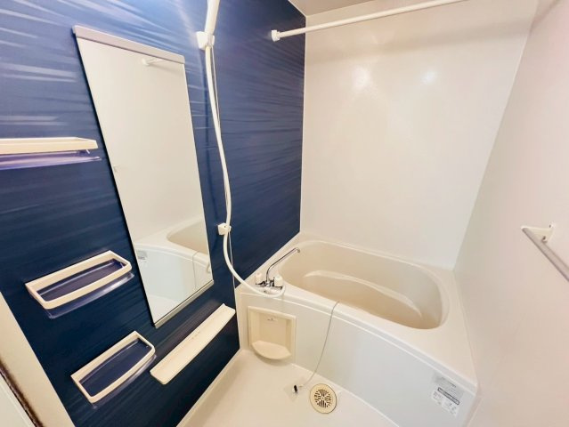 フォルテ月見山の浴室