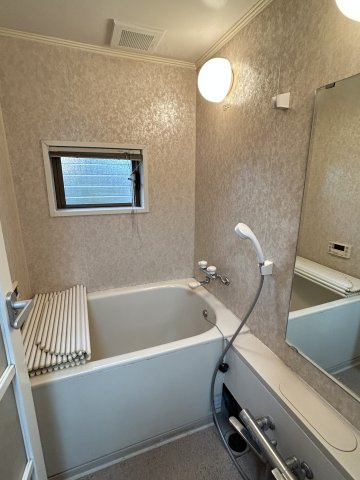 西大泉4-4-20貸家の浴室