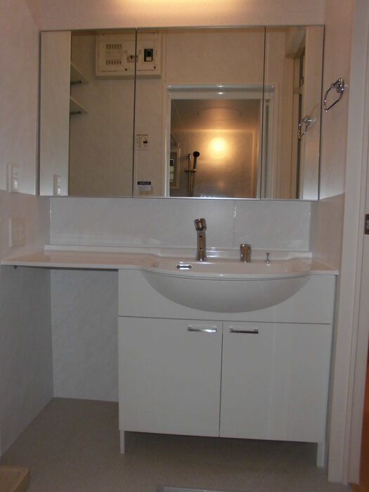 Good　Wood西が丘の洗面所