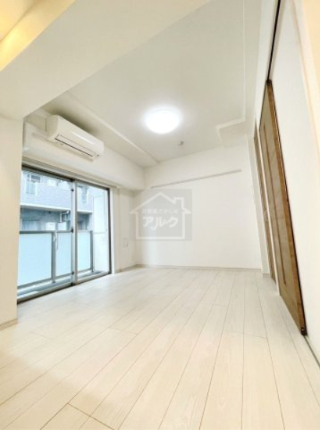 CREVISTA方南町（クレヴィスタ）の居間・リビング|同仕様