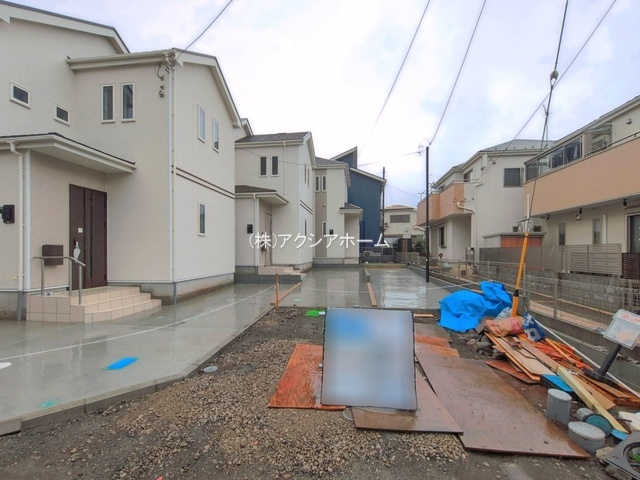 入間市小谷田1丁目・全3棟　新築一戸建　B号棟の前面道路含む現地写真|2026年2月5日撮影