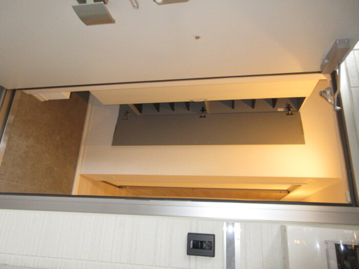 アヴァンス中村南の玄関