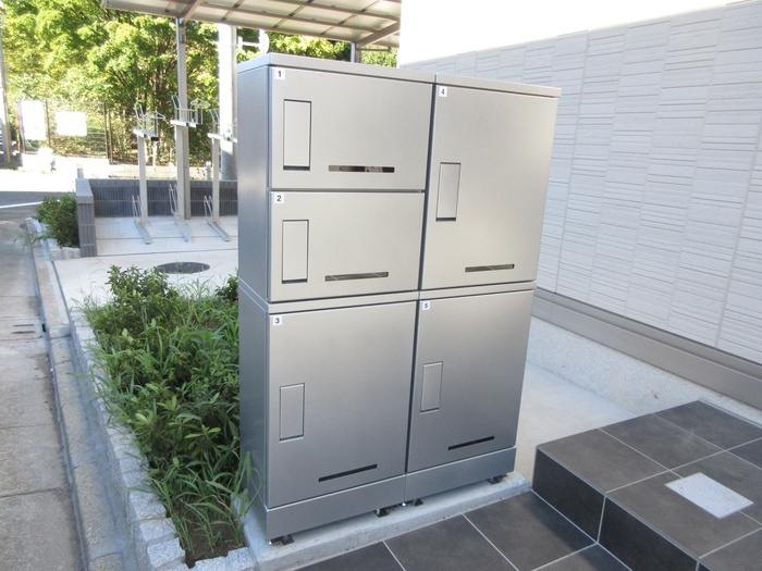 アヴァンス中村南