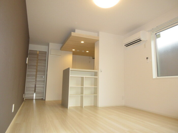 アヴァンス中村南の居間・リビング