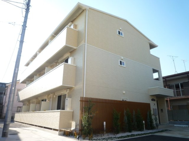 Bright Halu 　westの外観