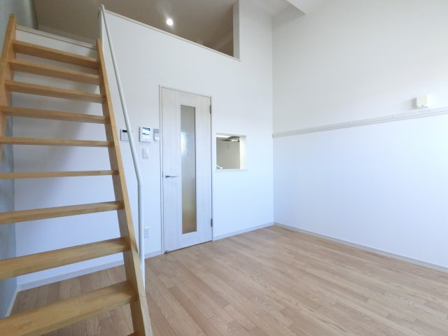 ＬＵＣＥ東船橋の居間・リビング