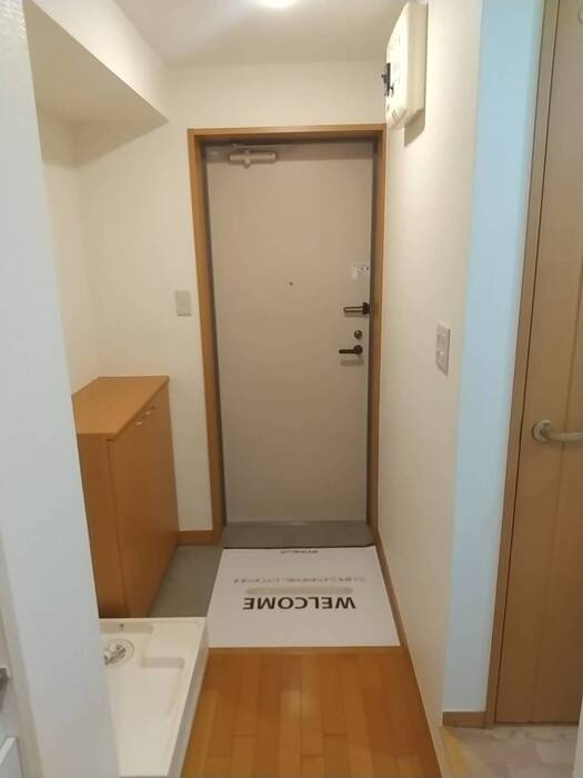 ズオン・ゼロの玄関