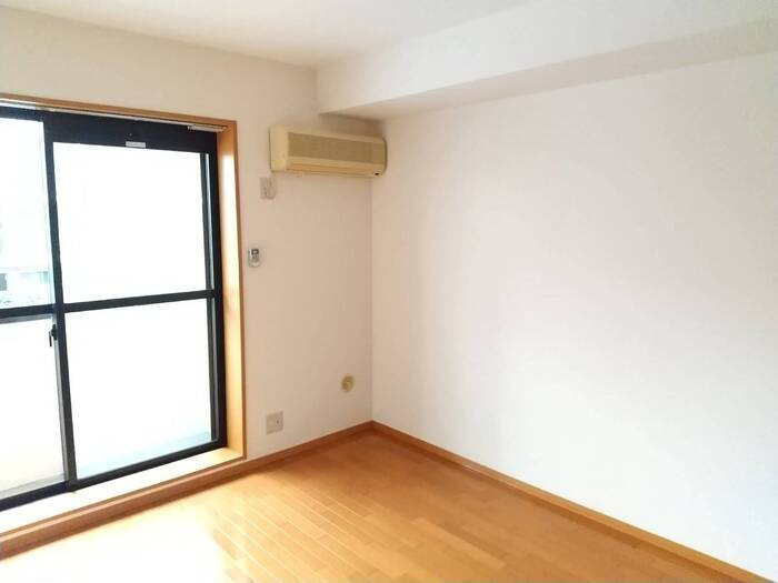 ズオン・ゼロの居間・リビング