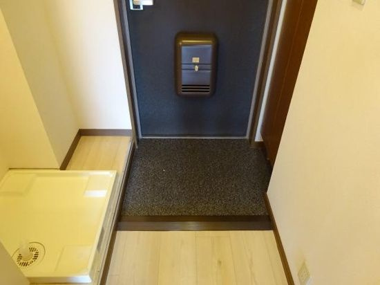 パブリック一番館　　　刈谷市近郊の賃貸はクラスホーム刈谷店の玄関