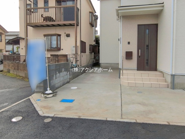 入間市小谷田1丁目・全3棟　新築一戸建　C号棟の駐車場|2026年4月24日撮影