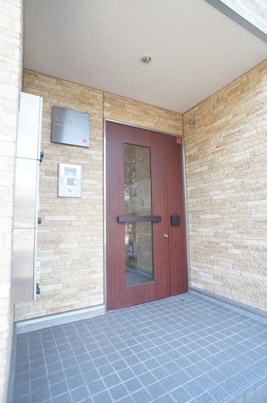 リブリ・SOPHIA喜沢のエントランス