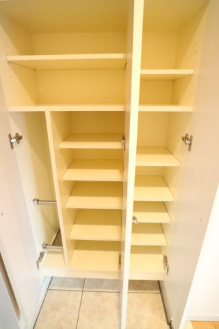 プライムアーバン赤坂の玄関|※参考写真