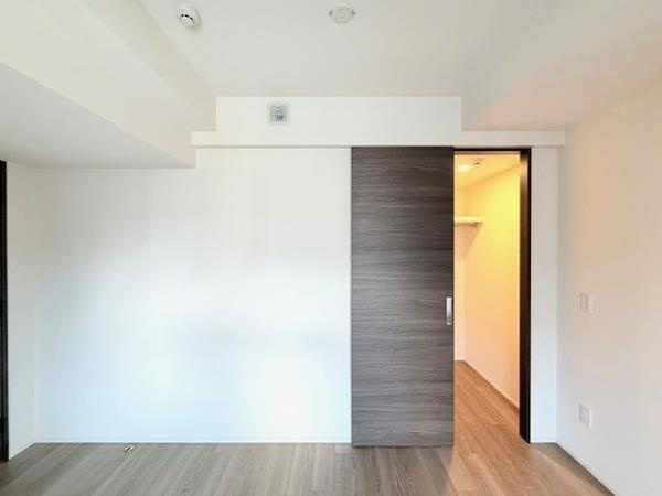 白金ザ・スカイ東棟の居間・リビング