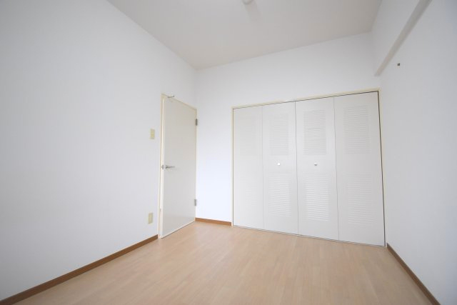 ARTS SHIROKANE(アーツシロカネ)の洋室