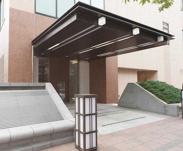 グランスイート虎ノ門のエントランス