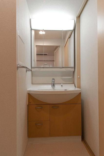 アルブル高輪の洗面所|※写真は同タイプ住戸です。