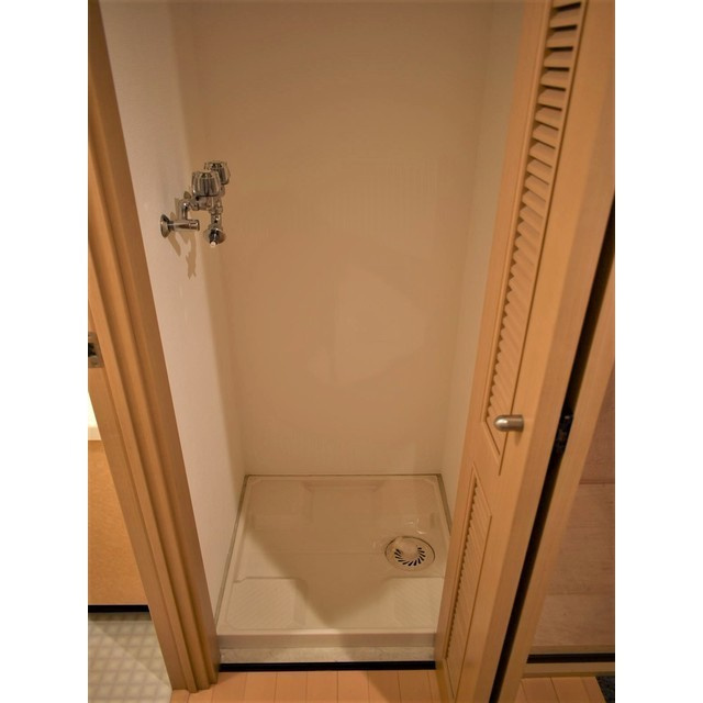 白金台アパートメントのその他|室内洗濯機置場