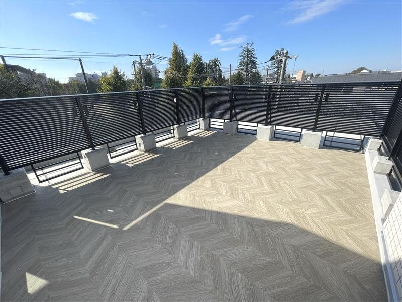 HY's武蔵境のバルコニー