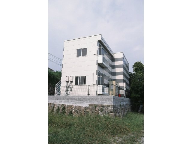 レオパレス高羽の外観|おしゃれな外観です