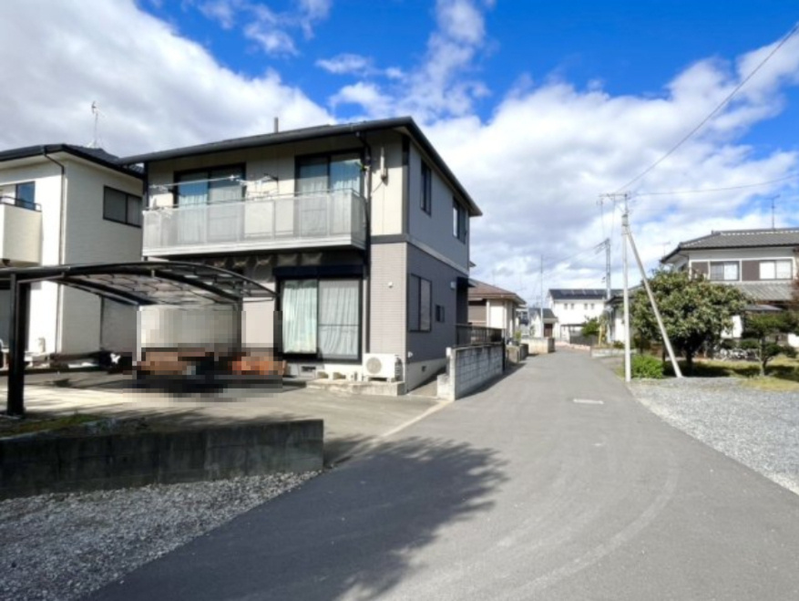 【中古戸建】本庄市小島南1丁目の外観|■外観｜閑静な住宅街で始める新しい暮らし♪開放的な毎日をあなたへ(^^♪