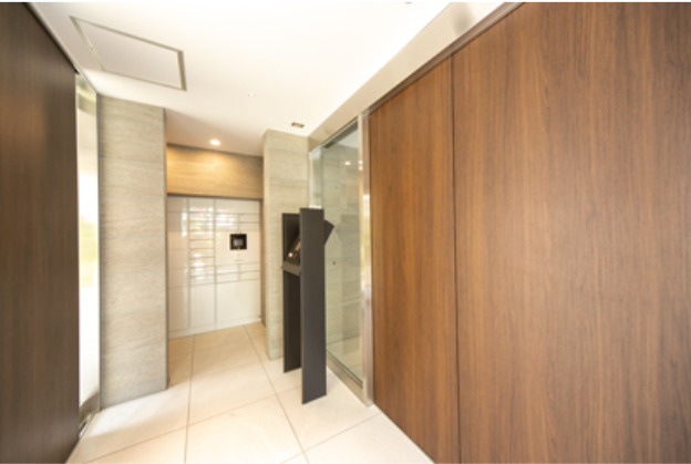 パークレジデンス三軒茶屋　築浅　駅近　ウォークインクロゼット　シューズインクロゼットのセキュリティ