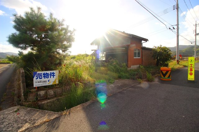 安来市飯梨町土地の外観|飯梨町
角地の物件になります。
