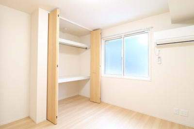 【洋室】 | パティオ大津Ⅱ