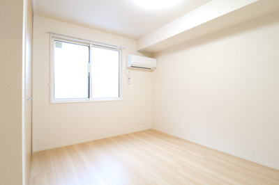 【洋室】 | パティオ大津Ⅱ