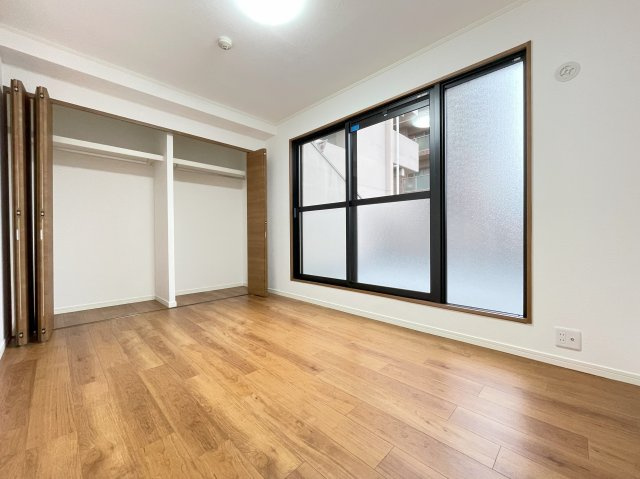 アルモード京都西院の洋室|5.3帖