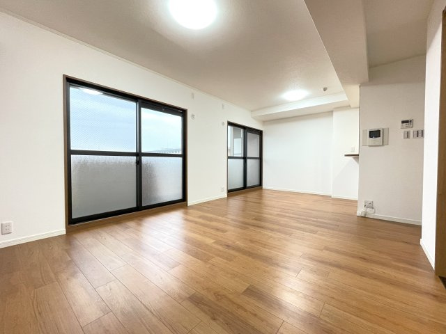 アルモード京都西院の居間・リビング|17.2帖