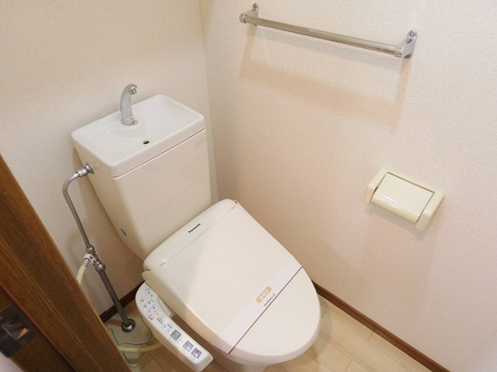 アトラクト松代のトイレ|温水洗浄暖房便座