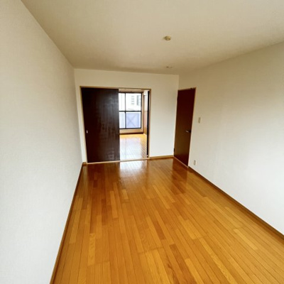 【居間・リビング】 | 市ノ坪ハイツ