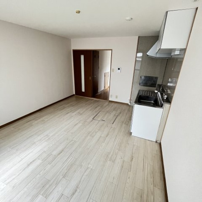 【居間・リビング】 | 市ノ坪ハイツ