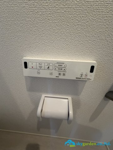 秦野市堀山下3期　新築戸建　全7棟4号棟のトイレ