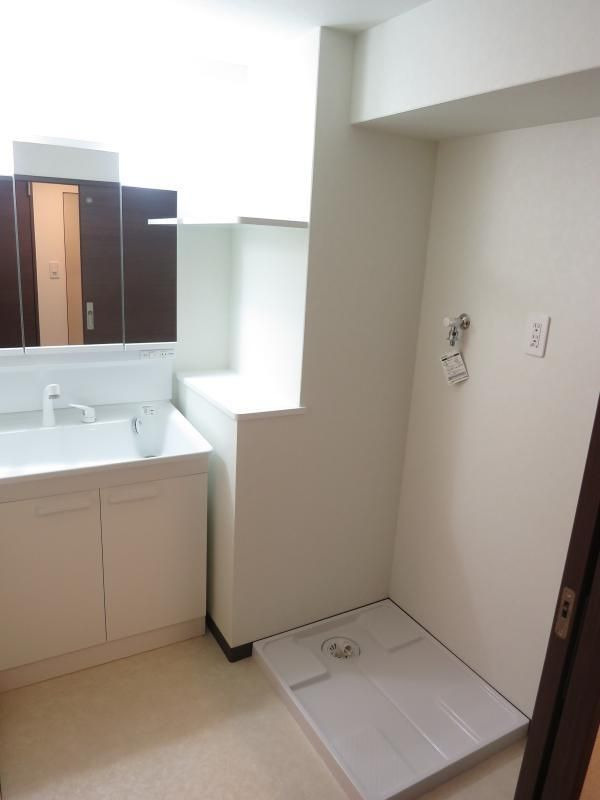 サンパーク板付の洗面所