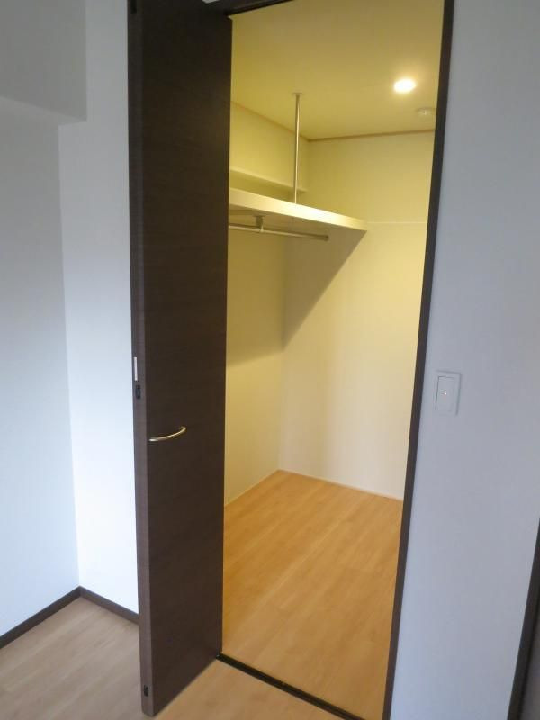 サンパーク板付の収納