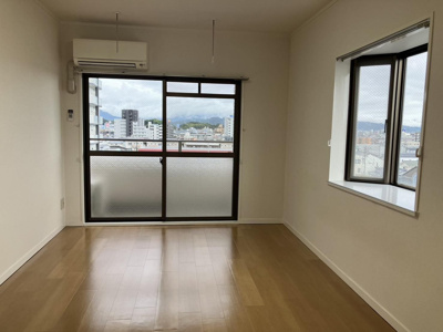 【居間・リビング】 | ジョイフル第１小坂・