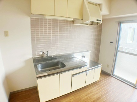 グレーストーエイのキッチン|※別部屋写真