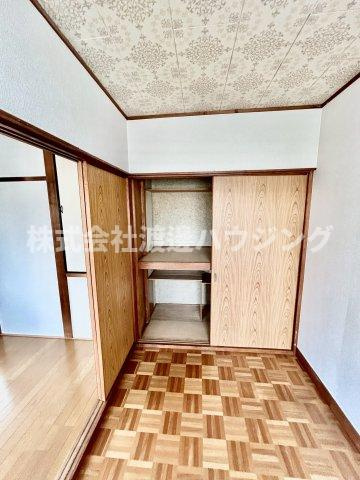 南楠の里町一戸建の収納
