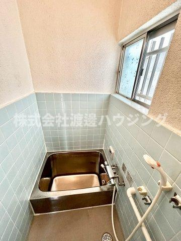 南楠の里町一戸建の浴室