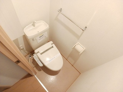 【トイレ】 | エール湯川Ａ | ゆったりとした空間のトイレです