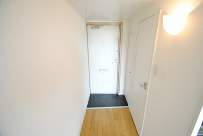 【玄関】 | ウッドワン2番館