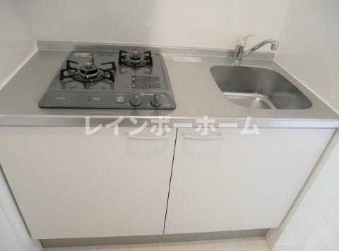 CB八潮ラクのキッチン|コンパクトなキッチンで掃除もラクラク