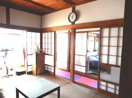 長生郡白子町浜宿　中古戸建の内装|敷地約203坪 南側田園地帯で日当たり風通しが良いです。倉庫兼作業所（未登記）都市ガス上下水
