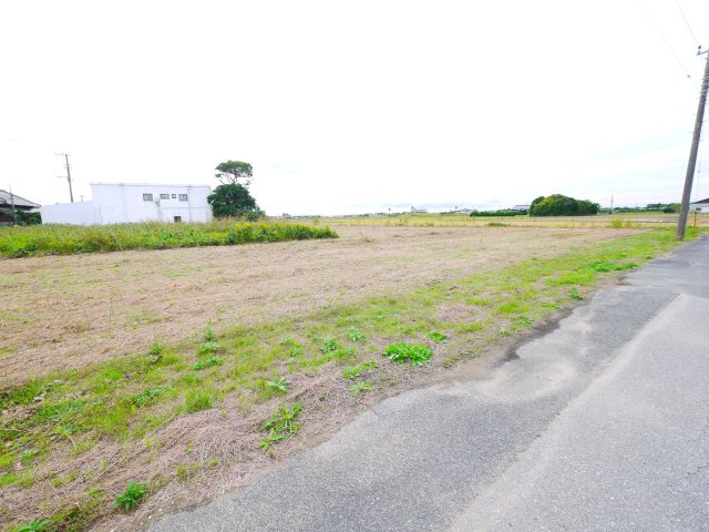 長生郡白子町浜宿　中古戸建の展望|敷地約203坪 南側田園地帯で日当たり風通しが良いです。倉庫兼作業所（未登記）都市ガス上下水