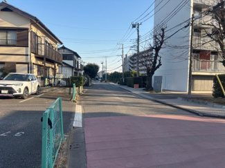 【前面道路含む現地写真】 | 綾瀬市落合南　新築分譲住宅　全1棟 | 前面道路