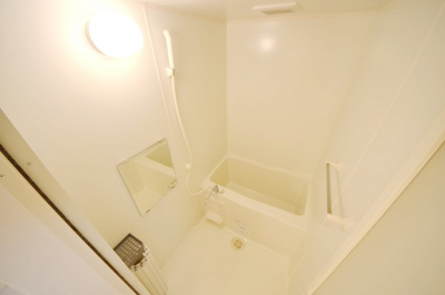 【浴室】 | メゾン ド シャルマン | 落ち着いた空間のお風呂です