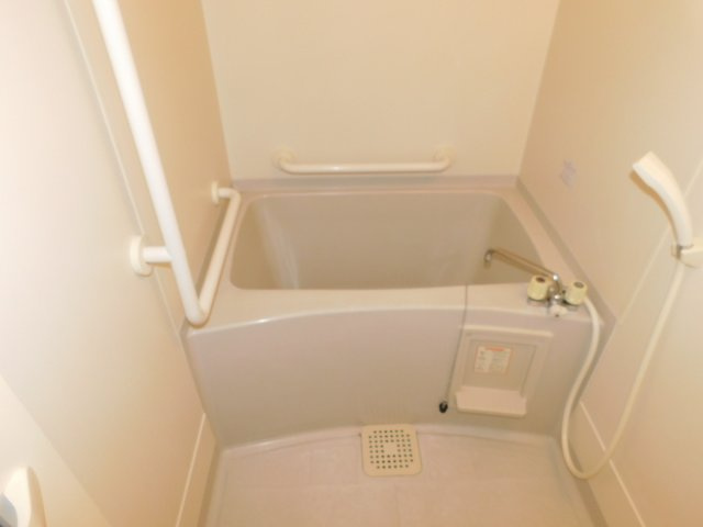 小金井市梶野町３丁目の賃貸マンションの浴室