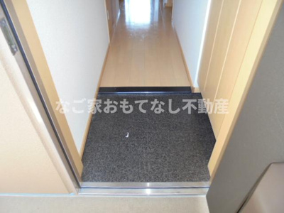 【玄関】 | エスポアールII | ※写真は別号室